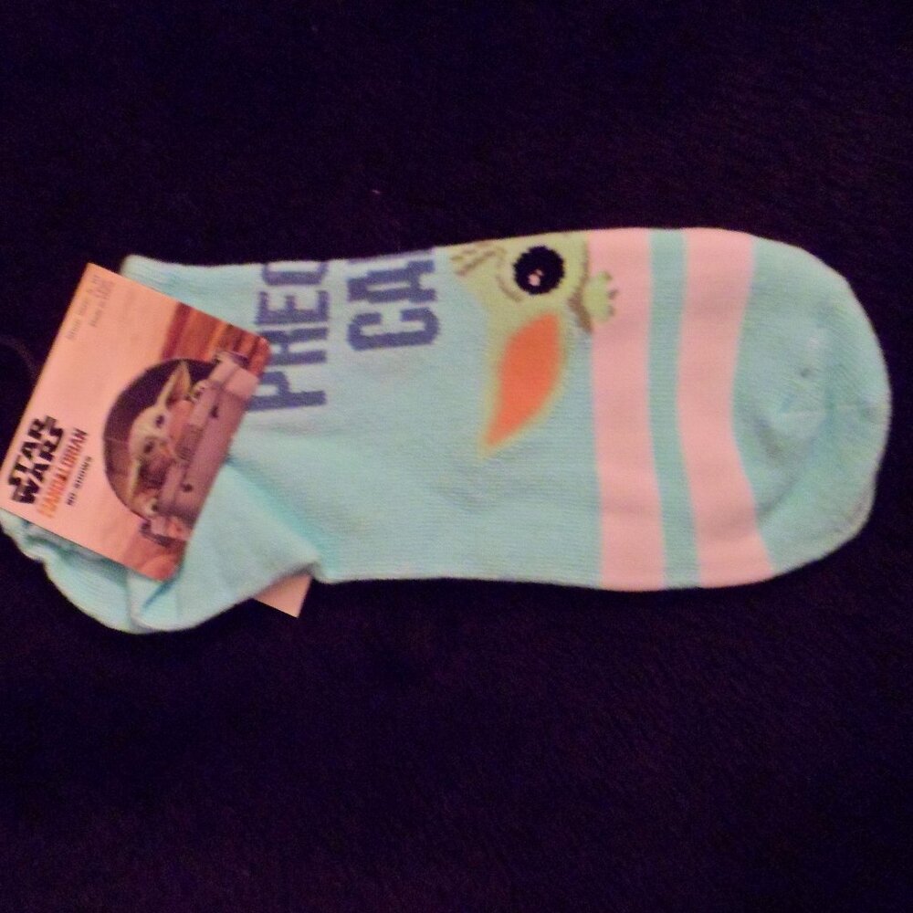 Star Wars Mandalorian No Show Socks.